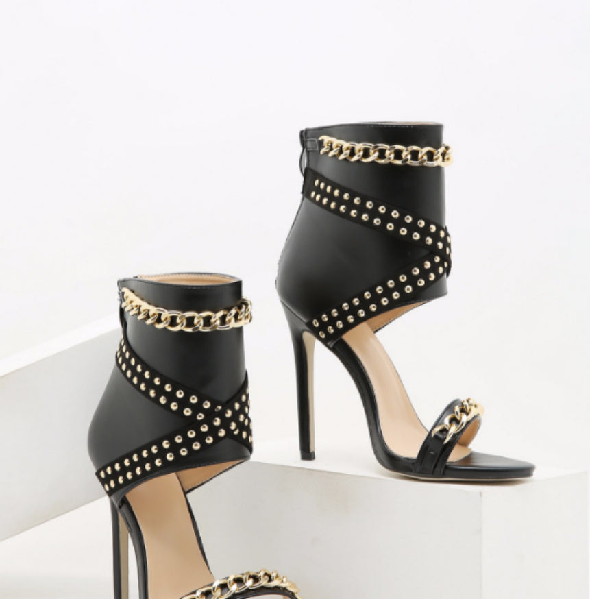Chic Open-toe High Heels with Statement Iron Chain – Bold & Stylish Sandals for Women