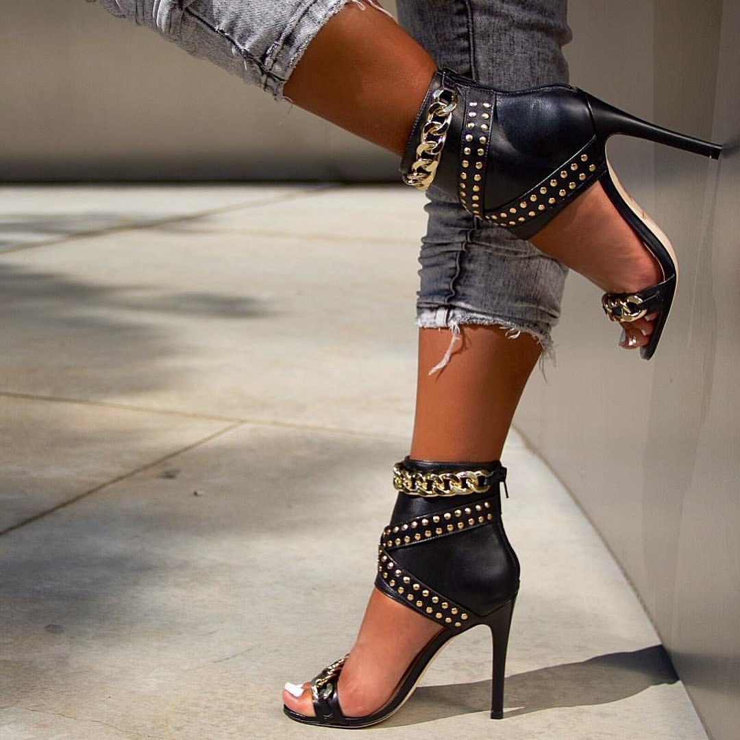 Chic Open-toe High Heels with Statement Iron Chain – Bold & Stylish Sandals for Women