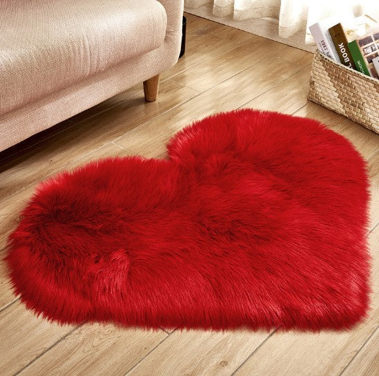 Plush Heart-Shaped Fluffy Rug – Soft Non-Slip Carpet for Living Room, Bedroom & Home Decor