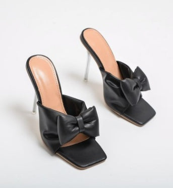 Bowknot Is High With Fine Crystal With Sexy Sandals