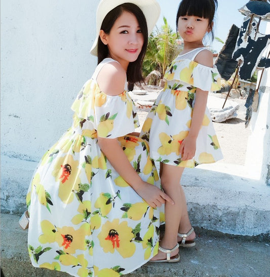 Mommy and Me Floral Dress Set | Matching Mother Daughter Dresses | Elegant Floral Family Outfit | Spring Summer Matching Dresses