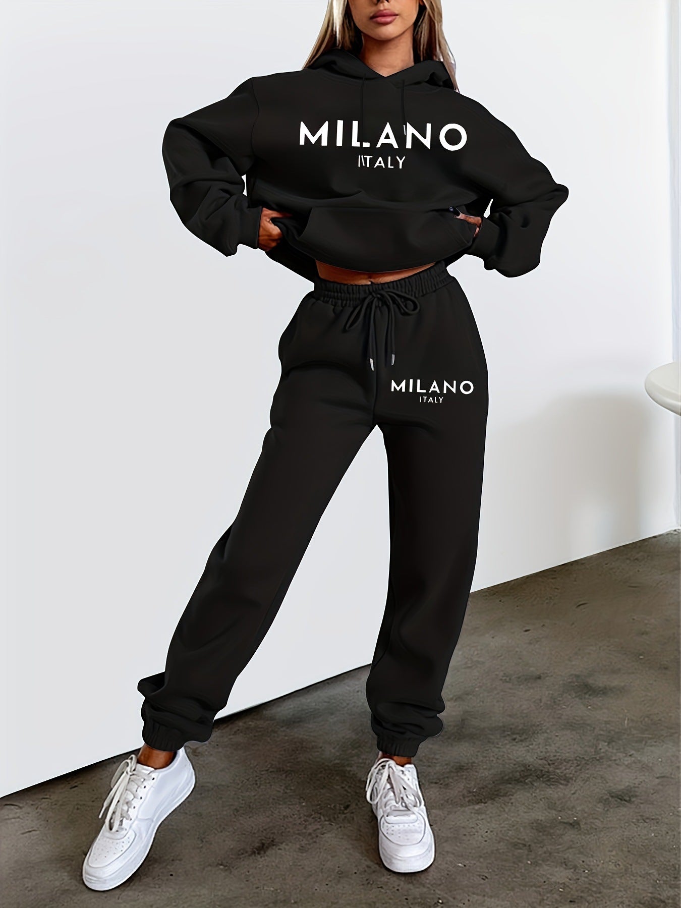 Trendy Women's Hoodie and Jogger Set – Streetwear Loungewear Two-Piece Outfit