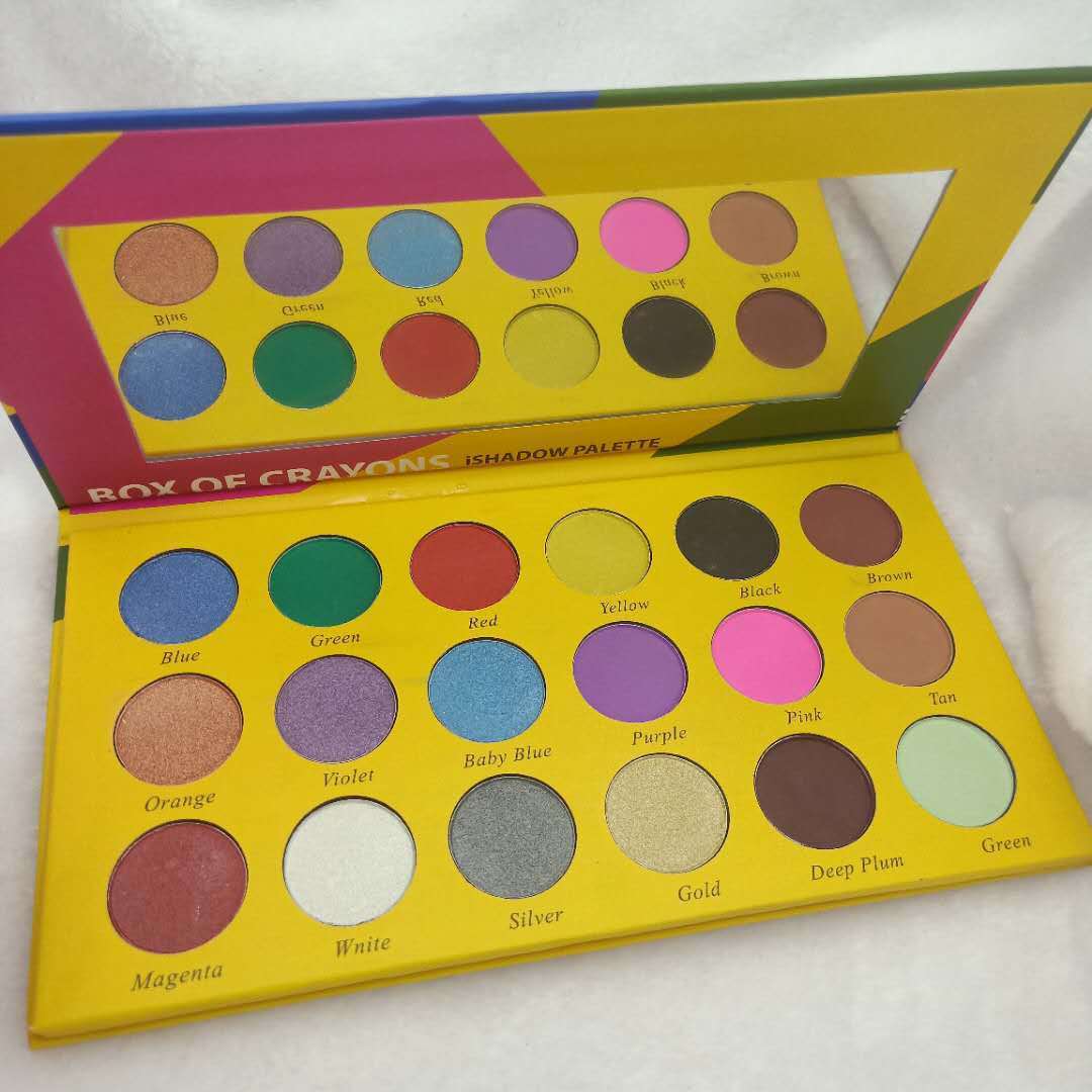 18 Color eyeshadow palette