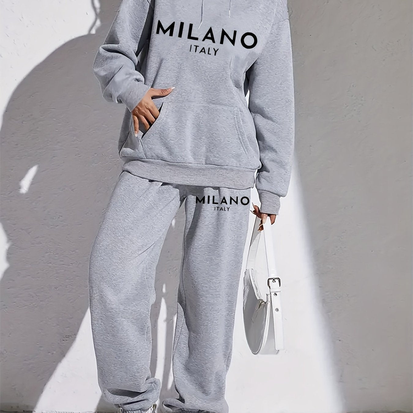Trendy Women's Hoodie and Jogger Set – Streetwear Loungewear Two-Piece Outfit