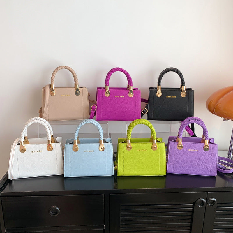 Luxury Mini Tote Bag – Elegant Braided Handle Crossbody Purse for Women