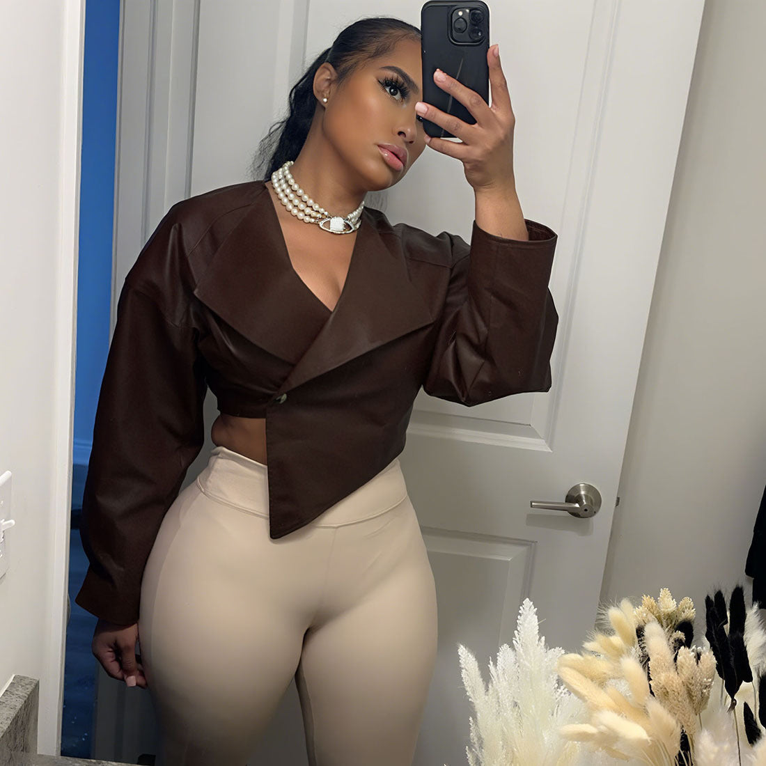 Chic Leather Solid Color Casual Coat for Women – Stylish Fall Outerwear | Elegant Faux Leather Jacket | Streetwear Fashion 2025