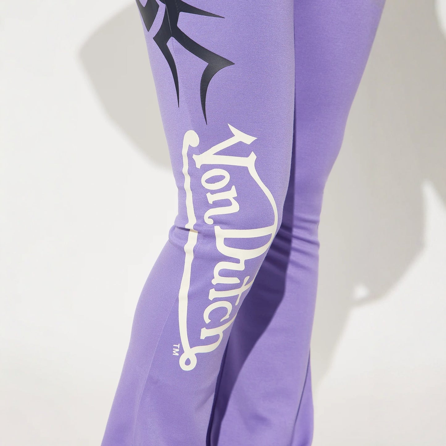 Women’s Casual 2-Piece Set – Solid Color Letter Print Cropped Top & High-Waist Pants | Trendy Streetwear Lounge Set for Everyday Style