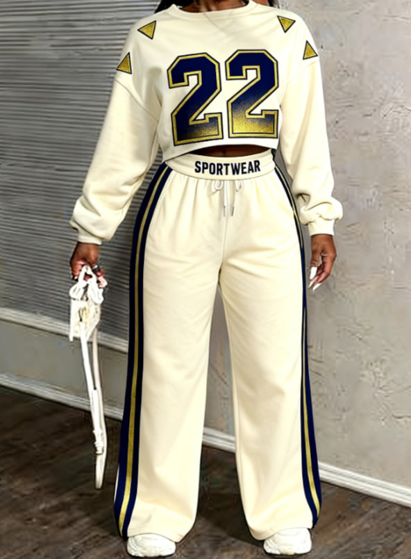 Casual Cropped Sweatshirt & Wide-Leg Pants Set | Two-Piece Lounge Set for Women | Cozy Streetwear Outfit | Matching Sweatsuit Set | Fall & Winter Loungewear