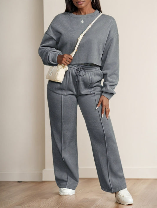 Women’s 2-Piece Casual Streetwear Outfit | Loose Fit Jogger Set | Trendy Sportswear Lounge Set for Women