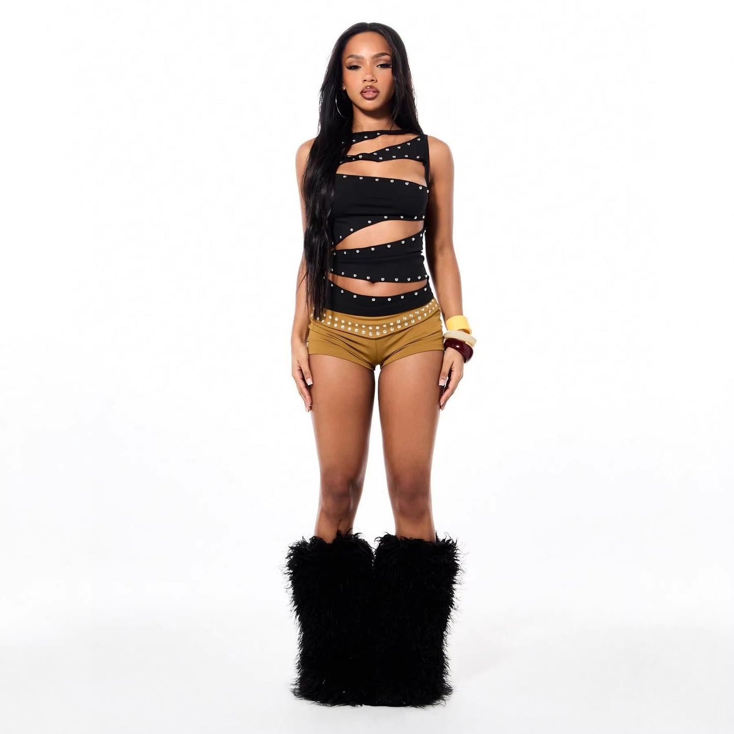 Summer Sexy Slim-Fit Black Rivet Top for Women – Edgy Streetwear Bodycon Tank, Sleeveless Punk Clubwear Fashion Shirt