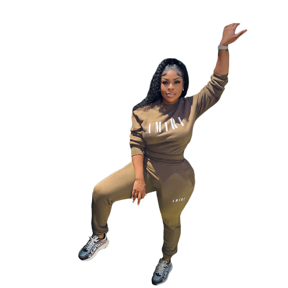 Women's Crew Neck Sweatshirt Two-Piece Lounge Set | Casual Chic Matching Outfit for Everyday Comfort