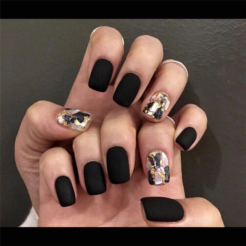 Black Frosted Shell Fake Nails