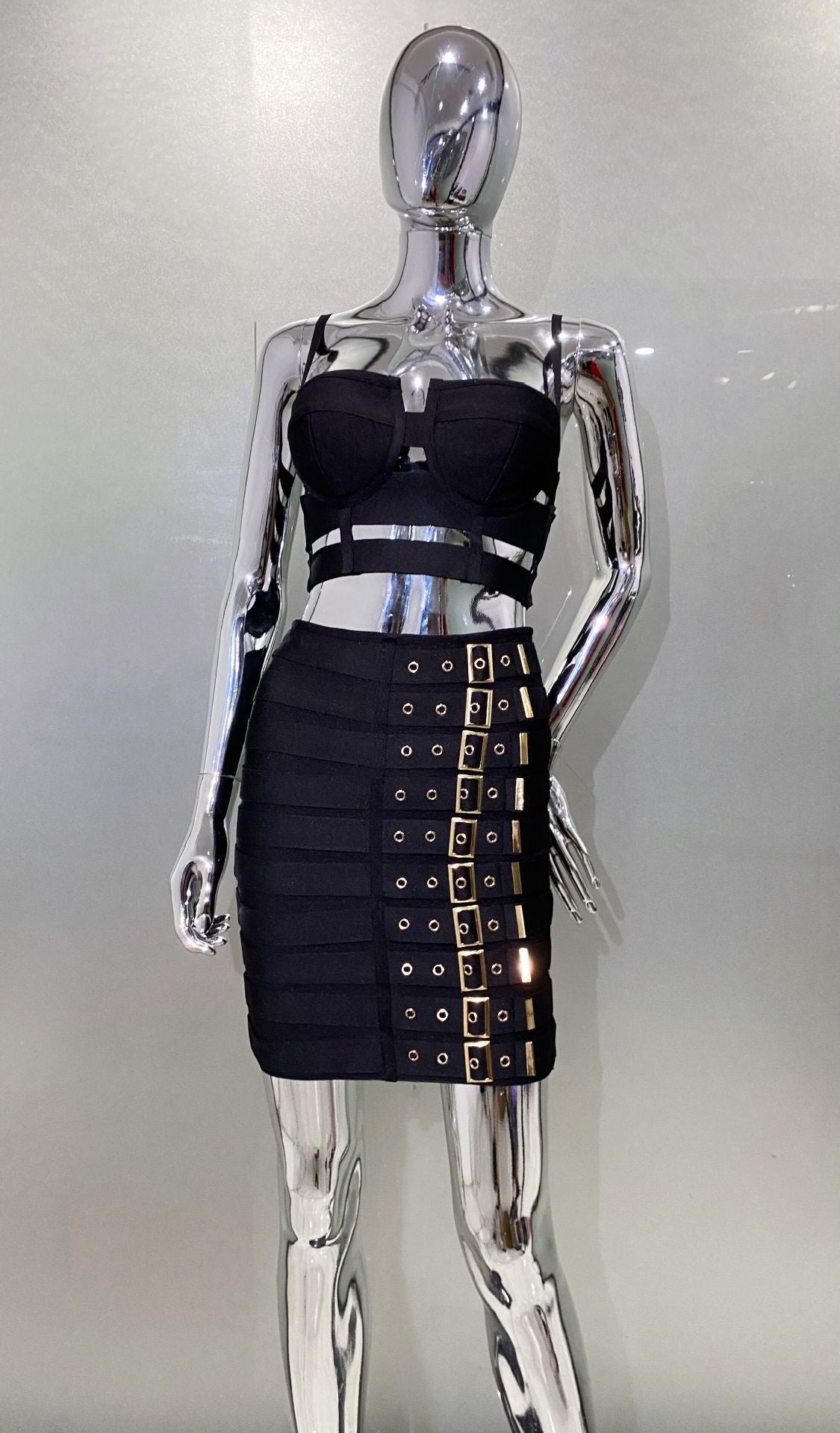 Sexy Spaghetti-Strap Camisole Top & Belt Buckle Miniskirt Set – Trendy Two-Piece Midriff Outfit for Women | Streetwear Clubwear Fashion