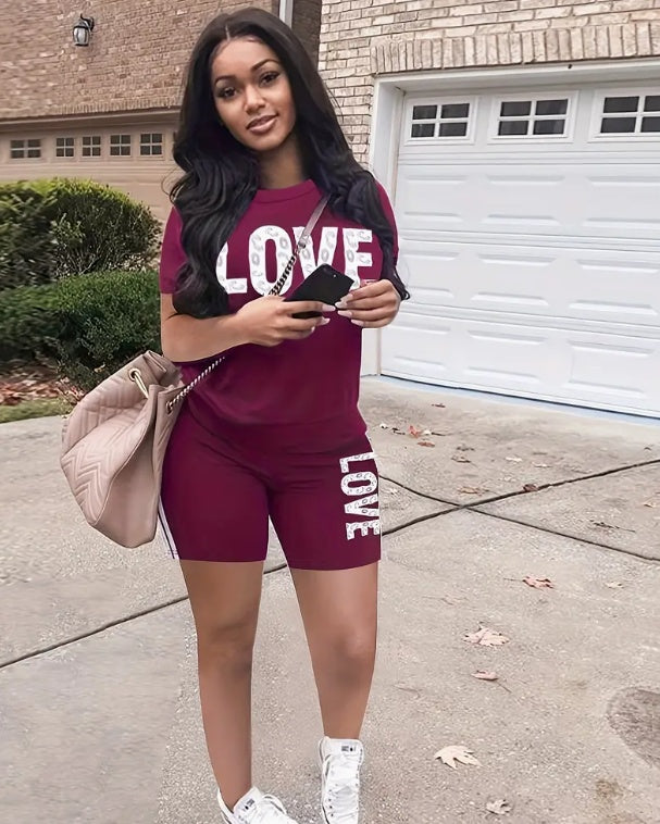 Women's Casual Love Print Two-Piece Set – Comfy Matching Lounge Set for Everyday Style
