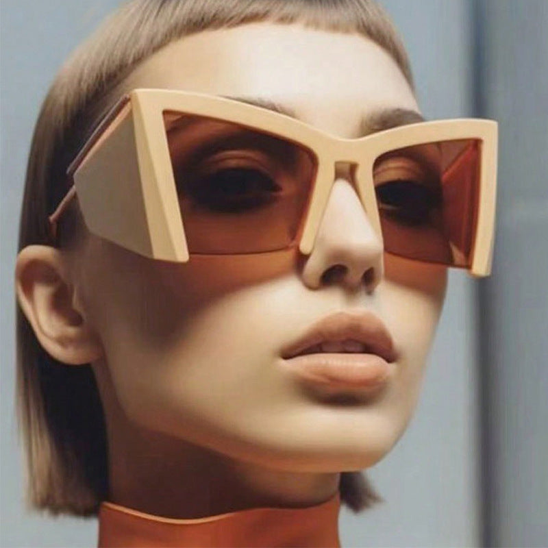 Y2G Special-Shaped Half-Frame Sunglasses – Futuristic Niche Streetwear Shades