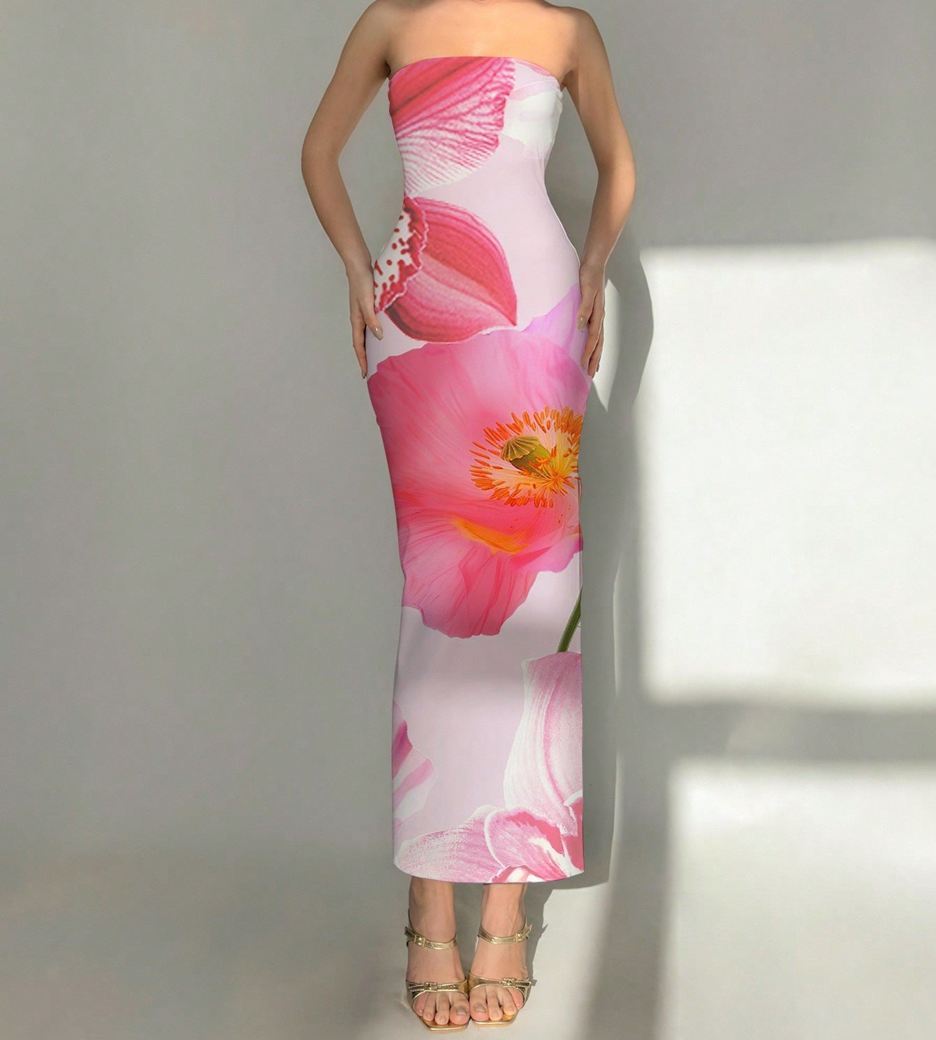 Women's Slim-Fit Floral Print Dress with Bold Contrast Colors – Elegant & Eye-Catching