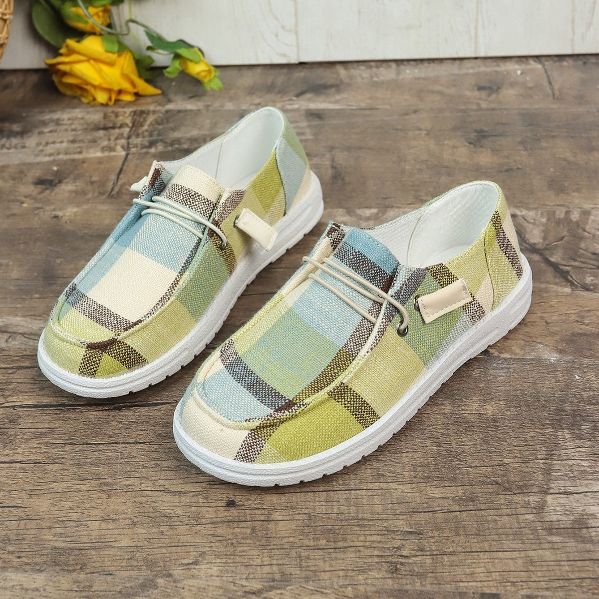 New Plaid Canvas Comfortable Flat Shoe | Stylish & Cozy Flats for Everyday Wear