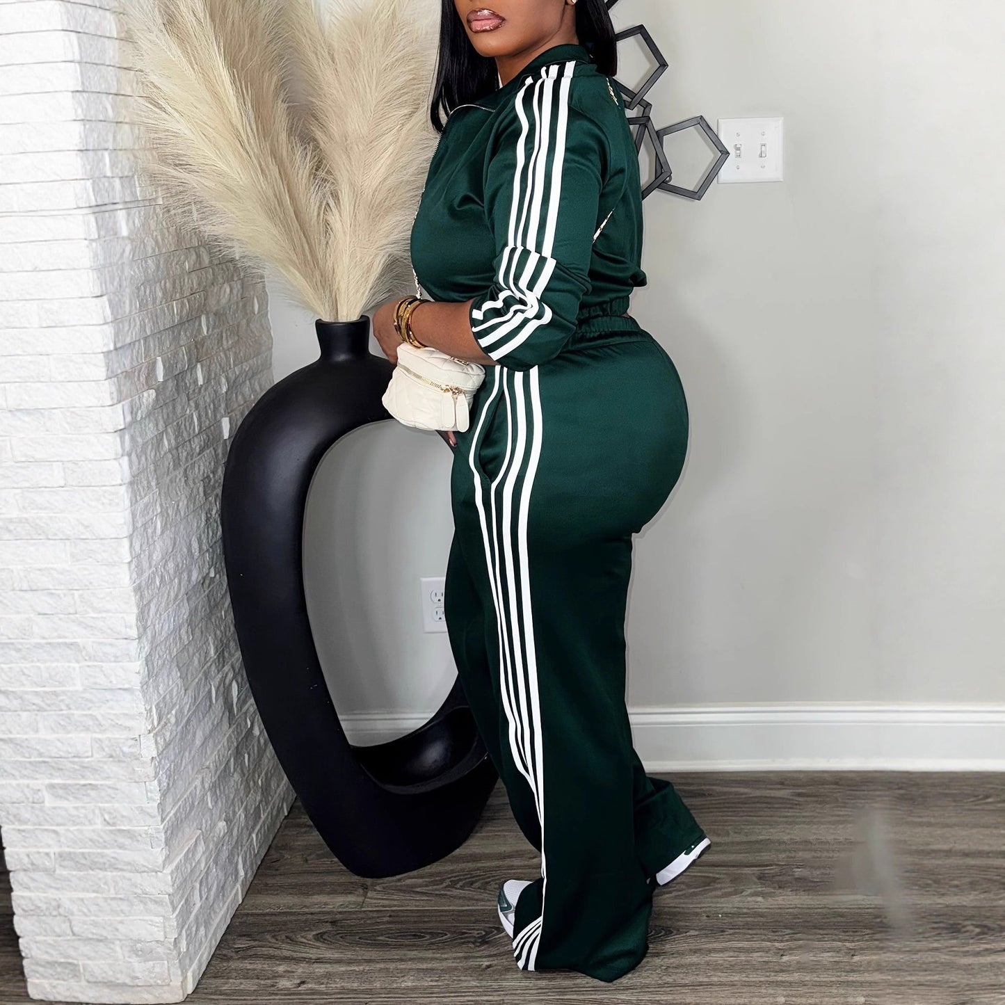 Two-Piece Tracksuit for Women – Zip-Up Long Sleeve Top & Wide Leg Pants | Chic Streetwear Lounge Set