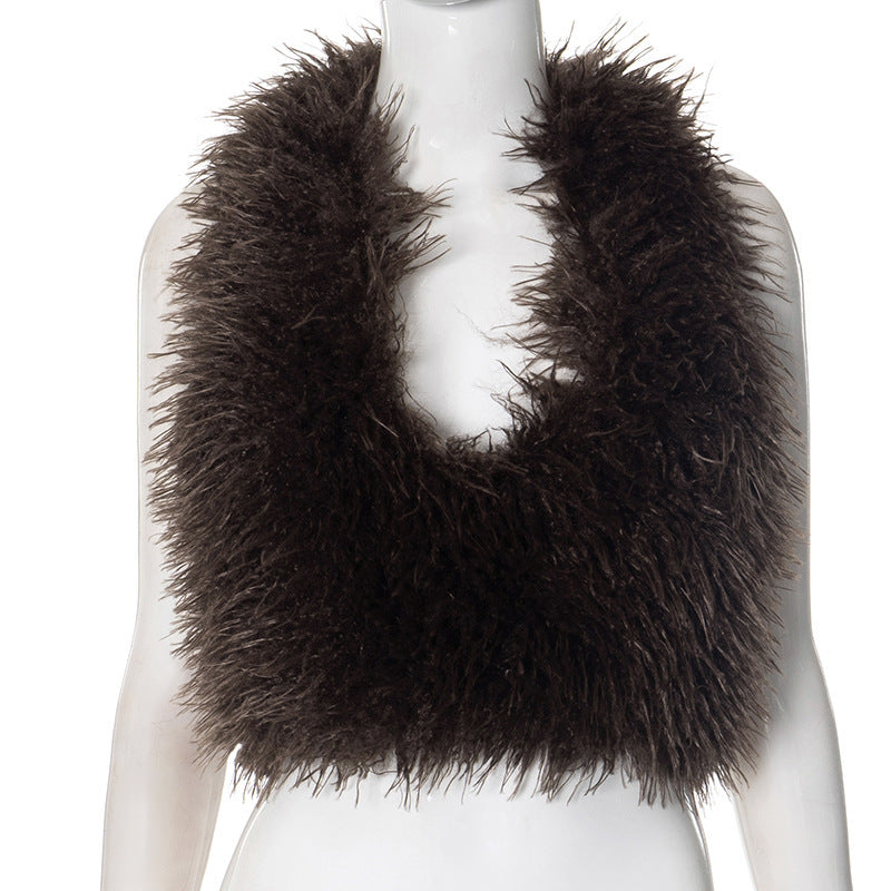Luxury Bare Back Halter Vest Top with Faux Fur Collar – Trendy Sleeveless Fashion Statement for Women