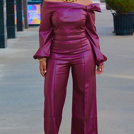 Luxury Women’s Leather Suit – Elegant Faux Leather Two-Piece Set | Trendy Fall Outfit | Chic Streetwear for Confident Women