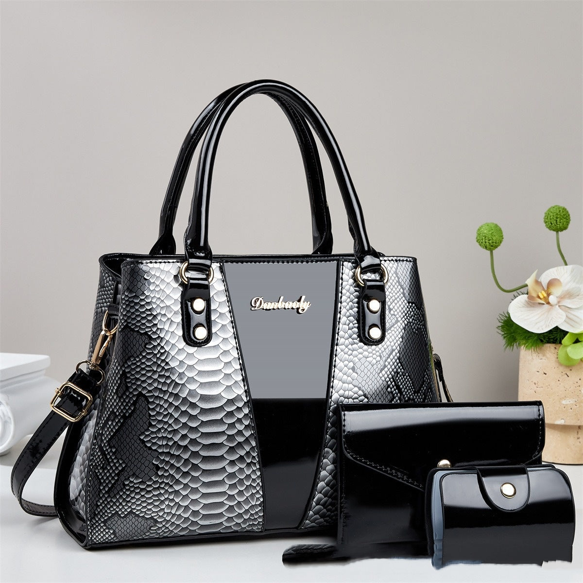 Shoulder crossbody Bag With A Snakeskin Pattern Tote Handbag