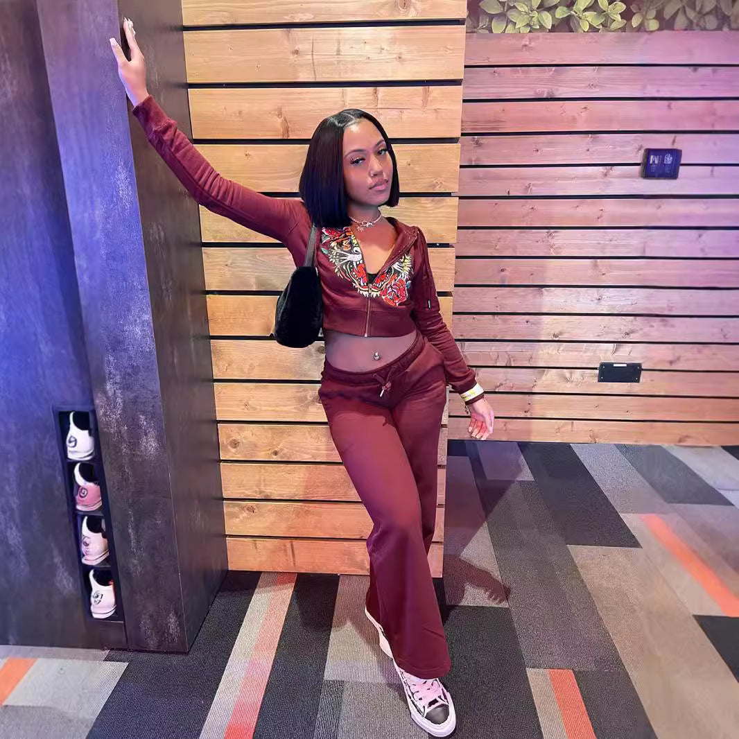 Women’s Casual Streetwear Printed 2-Piece Set – Multicolor Tracksuit | Trendy Graphic Top & Matching Pants | Comfortable Everyday Outfit