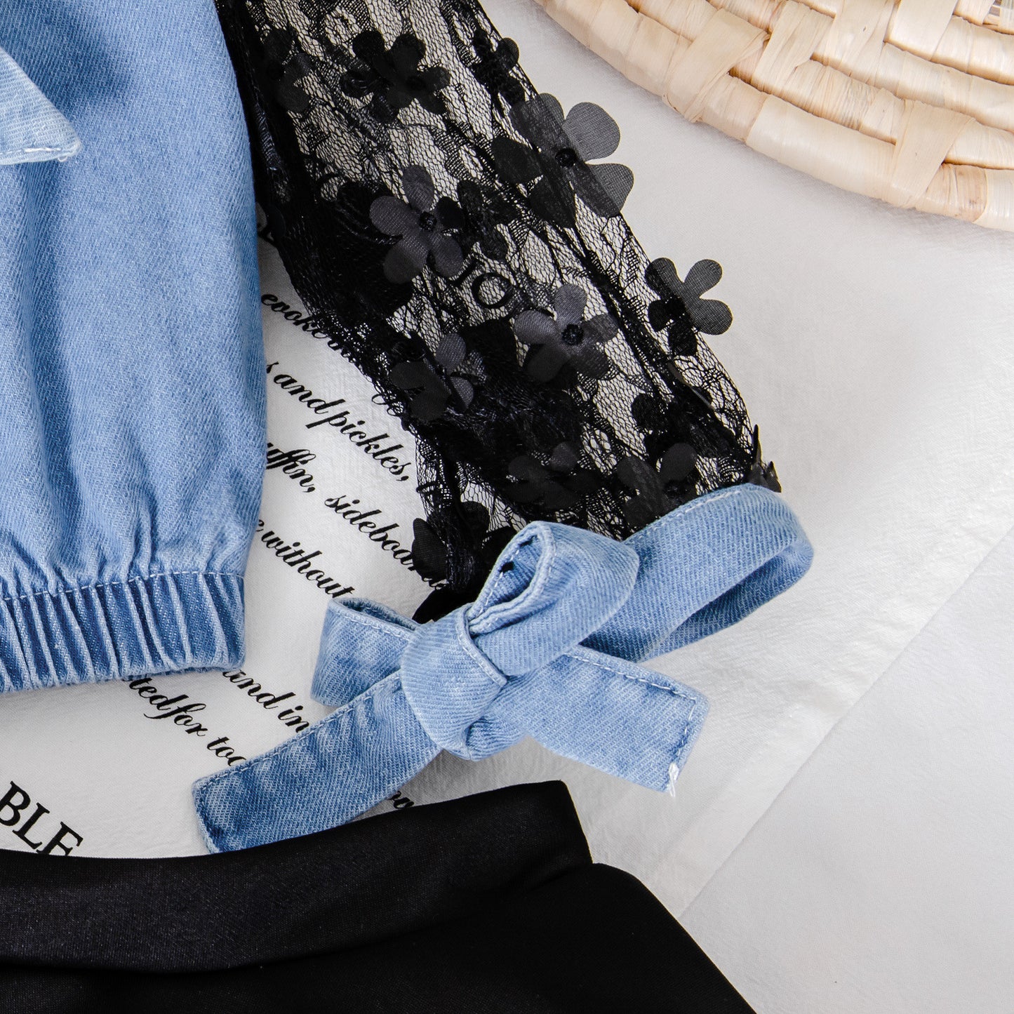 Hollow-out Long Sleeve Girls Dress Two-Piece Set – Trendy Fall Fashion Outfit for Stylish Little Girls