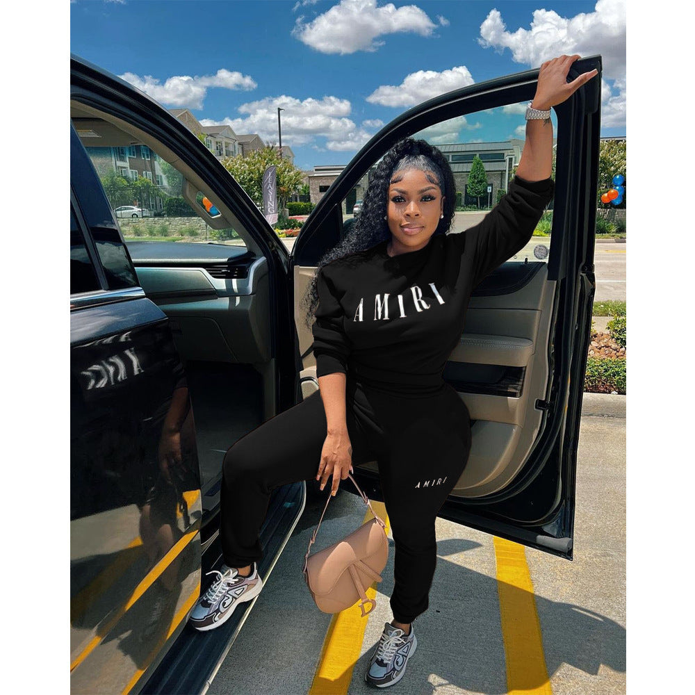 Women's Crew Neck Sweatshirt Two-Piece Lounge Set | Casual Chic Matching Outfit for Everyday Comfort