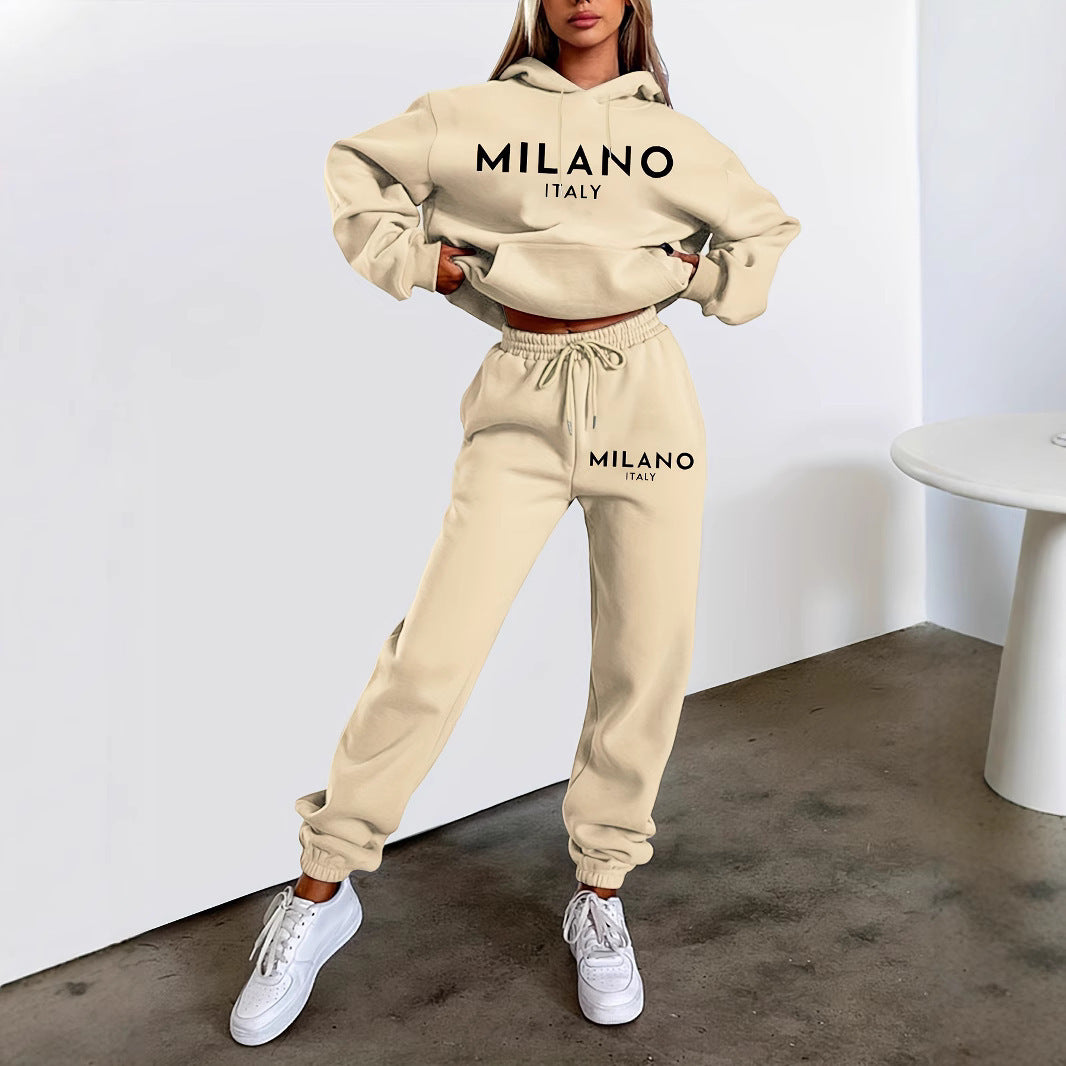 Trendy Women's Hoodie and Jogger Set – Streetwear Loungewear Two-Piece Outfit