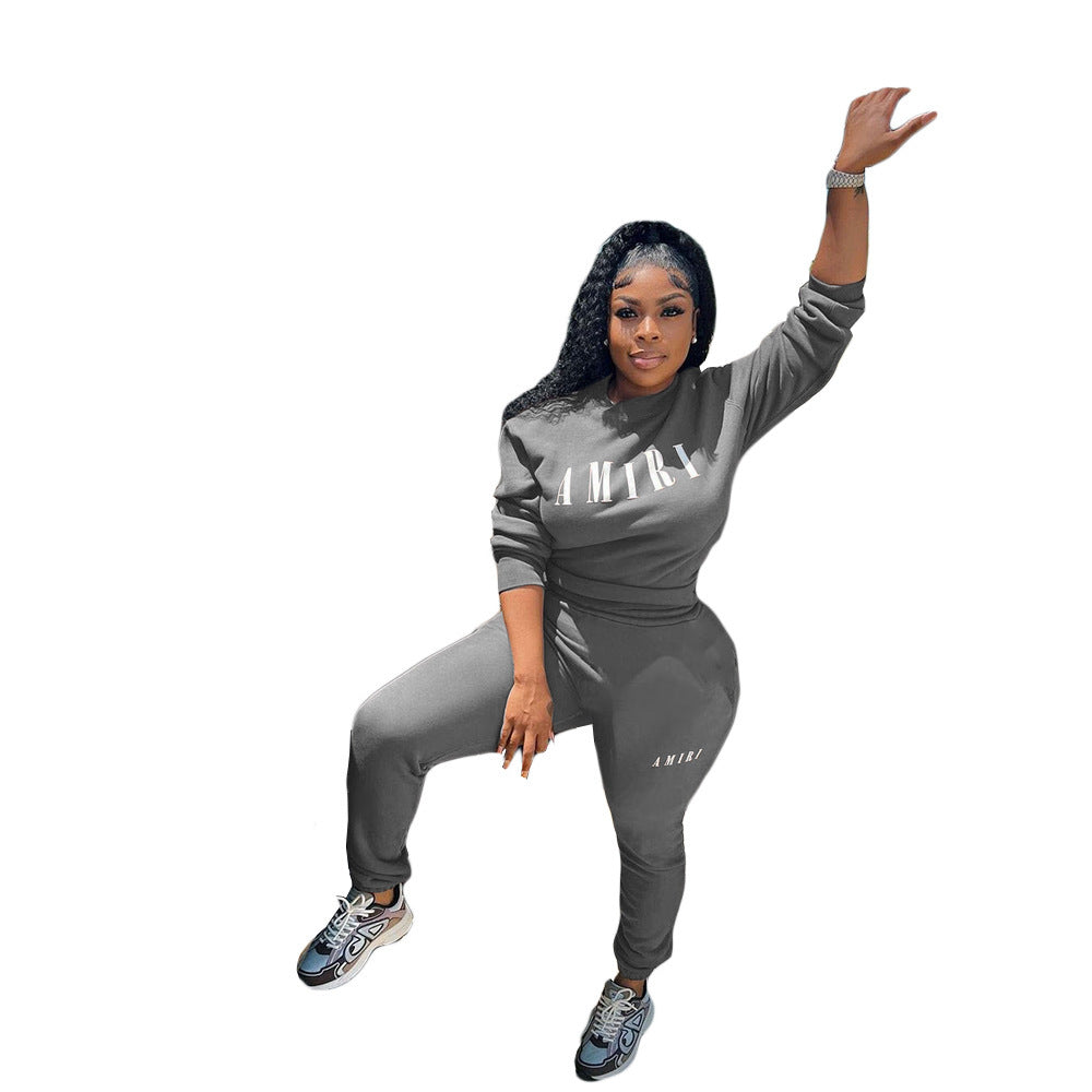 Women's Crew Neck Sweatshirt Two-Piece Lounge Set | Casual Chic Matching Outfit for Everyday Comfort