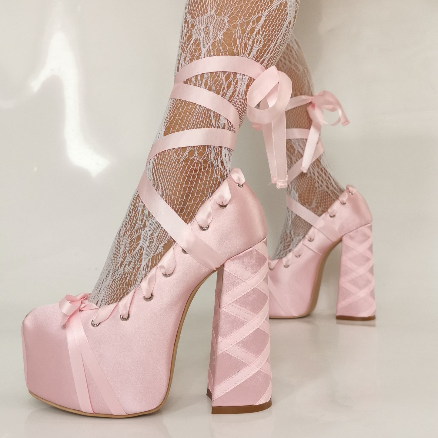 High Heel Lace-Up Water Platform Chunky Heels for Women – Bold Fashion Statement, Trendy Night Out Shoes
